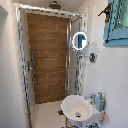 Chalet Como Lake 3*