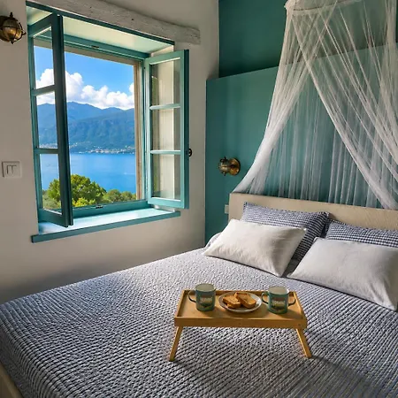 Chalet Como Lake