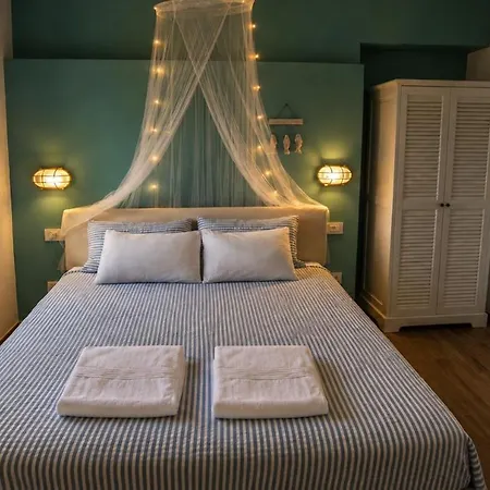Chalet Como Lake 3*